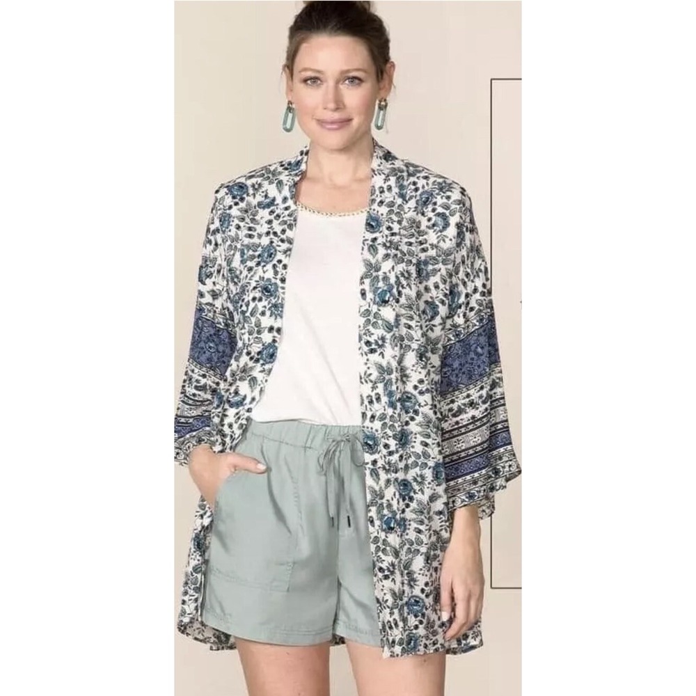 Matilda Jane Womens Good Hart Gulf Coast Kimono Floral Size Medium New